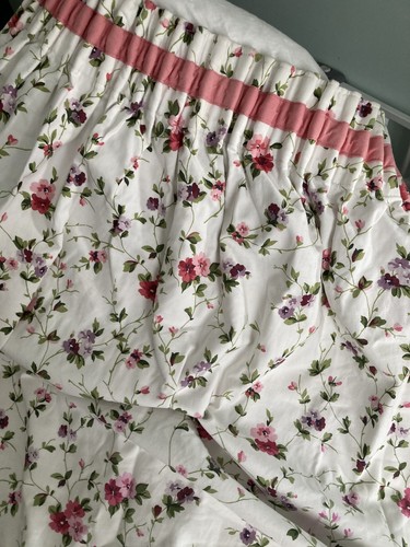 Laura ashley pencil - ashley, pleat