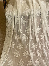 STUNNING 52"X90”EX LAURA